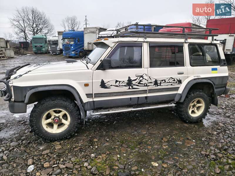 Внедорожник / Кроссовер Nissan Patrol 1989 в Ужгороде