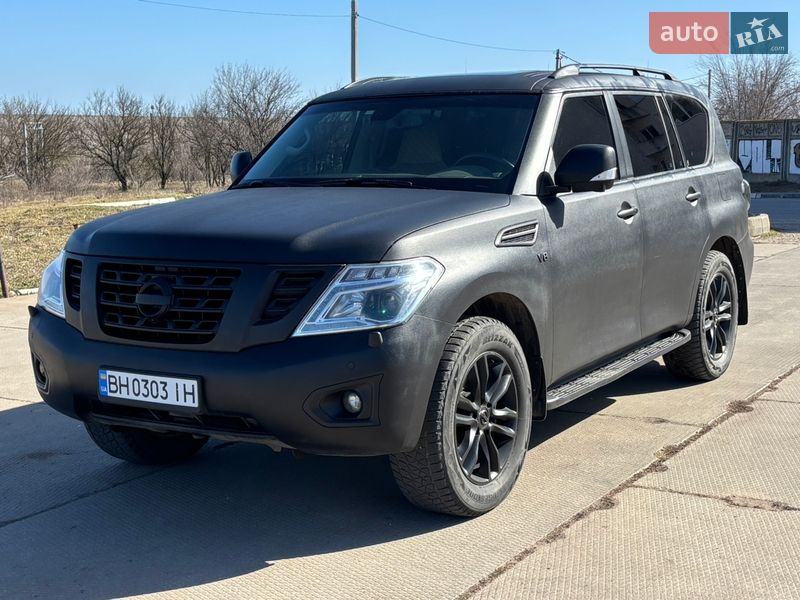 Позашляховик / Кросовер Nissan Patrol 2011 в Южному
