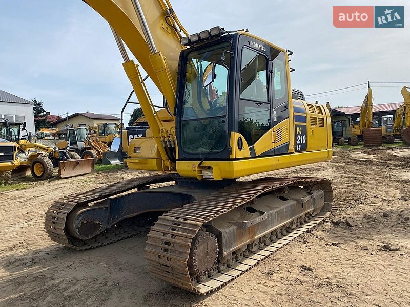 Гусеничный экскаватор Komatsu PC 210 2014 в Львове Гусеничный экскаватор Komatsu PC 210 2014 в Львове