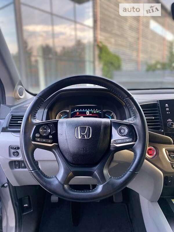 Внедорожник / Кроссовер Honda Pilot 2021 в Ровно