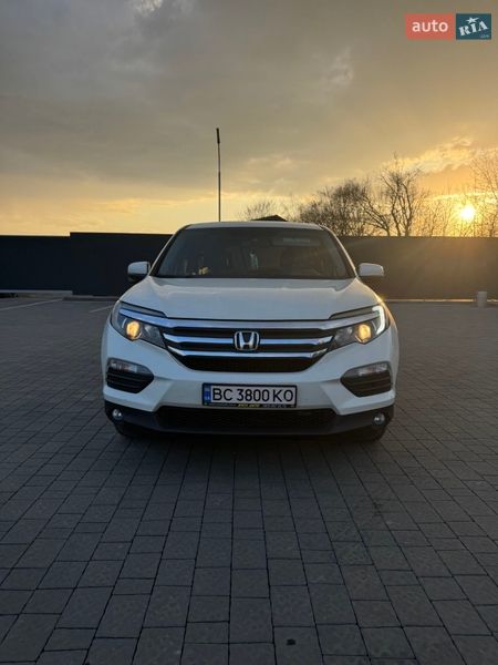 Внедорожник / Кроссовер Honda Pilot 2017 в Самборе