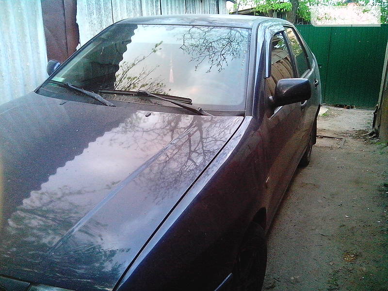 Седан Volkswagen Polo 1997 в Києві