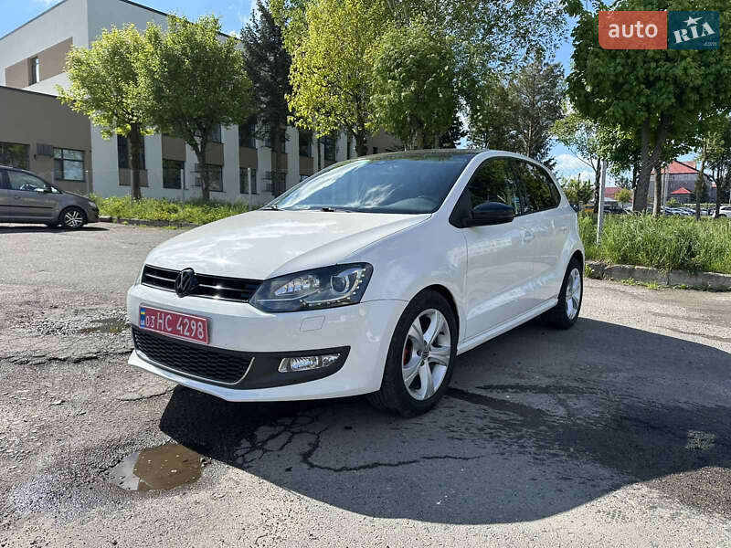 Хэтчбек Volkswagen Polo 2011 в Луцке