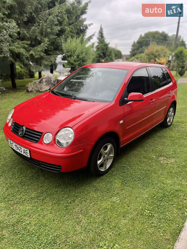 Хэтчбек Volkswagen Polo 2003 в Яворове Хэтчбек Volkswagen Polo 2003 в Яворове