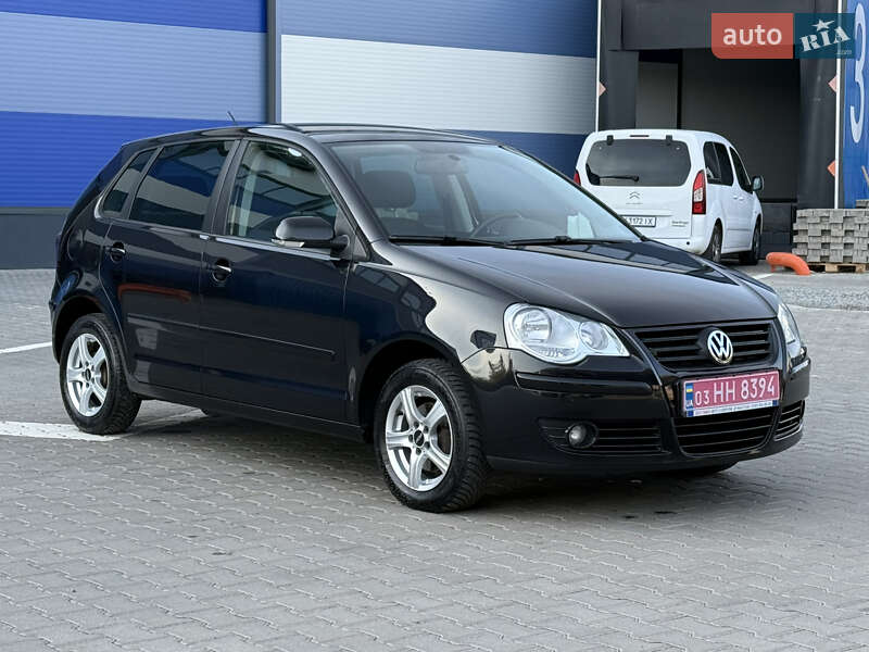 Хэтчбек Volkswagen Polo 2009 в Ровно Хэтчбек Volkswagen Polo 2009 в Ровно