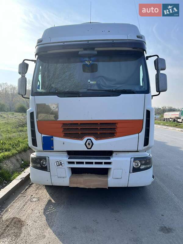 Тягач Renault Premium 2007 в Одессе