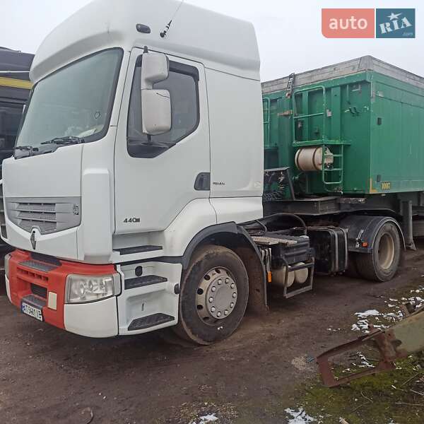 Тягач Renault Premium 2006 в Івано-Франківську