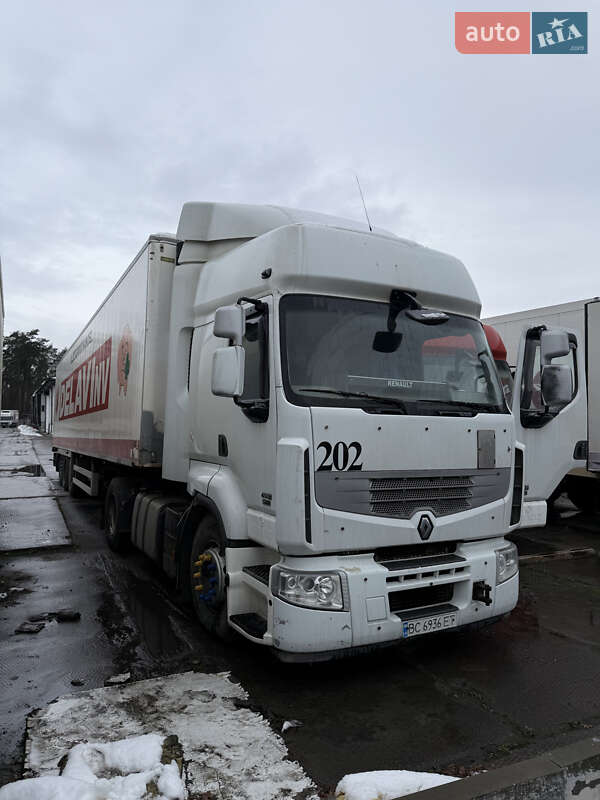 Тягач Renault Premium 2008 в Шептицькому