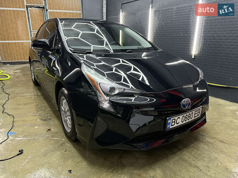 Хетчбек Toyota Prius 2018 в Львові
