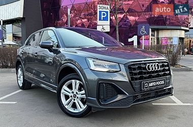 Позашляховик / Кросовер Audi Q2 2021 в Києві