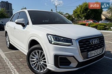 Позашляховик / Кросовер Audi Q2 2017 в Одесі
