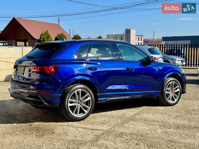 Внедорожник / Кроссовер Audi Q3 2021 в Львове Внедорожник / Кроссовер Audi Q3 2021 в Львове