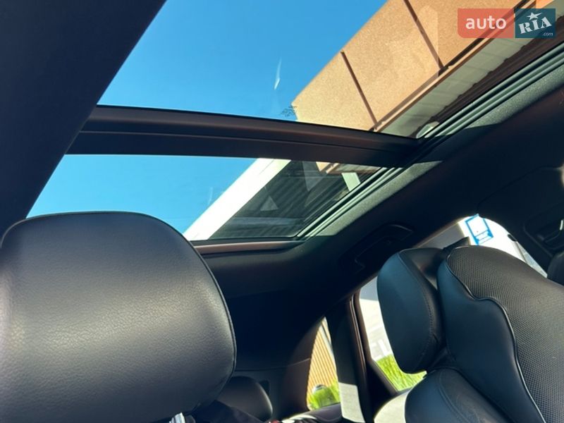 Позашляховик / Кросовер Audi Q3 2015 в Львові