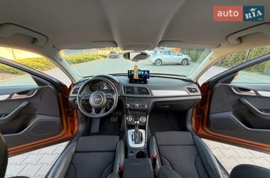 Внедорожник / Кроссовер Audi Q3 2013 в Одессе