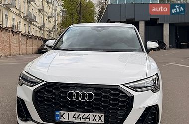 Внедорожник / Кроссовер Audi Q3 2023 в Киеве