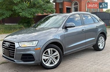 Внедорожник / Кроссовер Audi Q3 2017 в Ахтырке