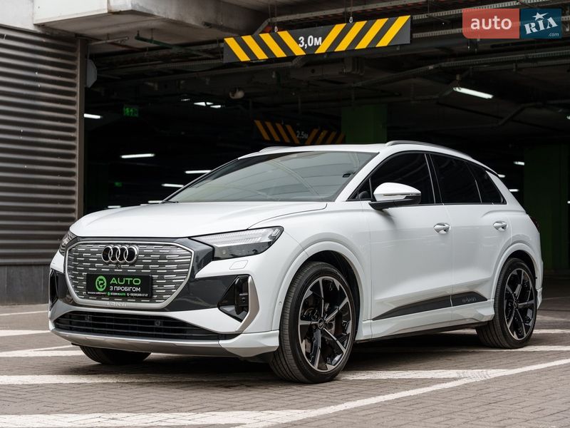 Позашляховик / Кросовер Audi Q4 e-tron 2024 в Києві