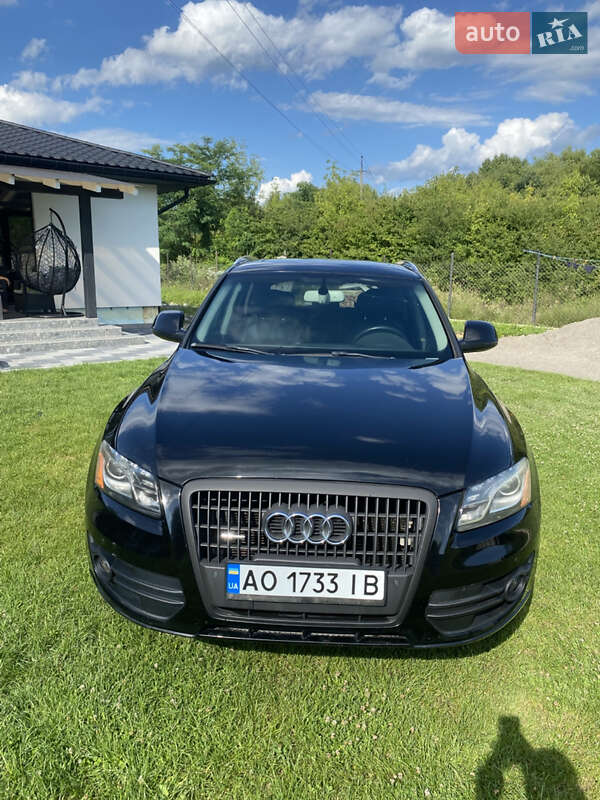 Позашляховик / Кросовер Audi Q5 2012 в Ужгороді Позашляховик / Кросовер Audi Q5 2012 в Ужгороді