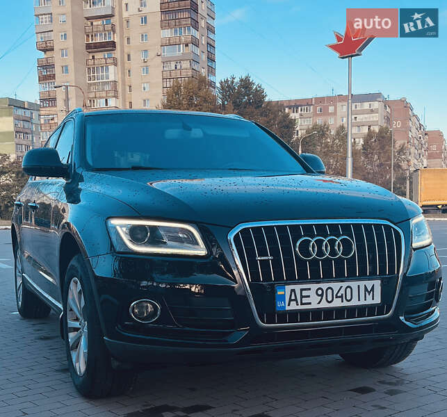 Позашляховик / Кросовер Audi Q5 2015 в Києві
