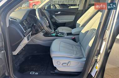Внедорожник / Кроссовер Audi Q5 2022 в Тернополе