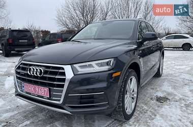Позашляховик / Кросовер Audi Q5 2017 в Києві
