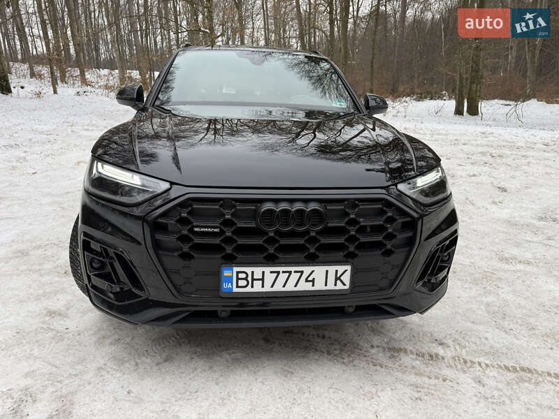 Внедорожник / Кроссовер Audi Q5 2022 в Львове