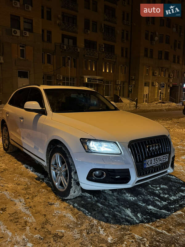 Внедорожник / Кроссовер Audi Q5 2014 в Киеве