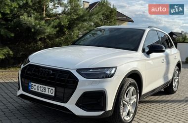 Позашляховик / Кросовер Audi Q5 2021 в Львові