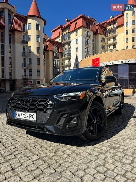 Внедорожник / Кроссовер Audi Q5 2023 в Киеве