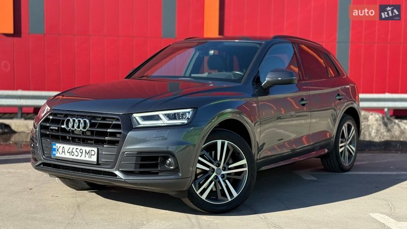 Позашляховик / Кросовер Audi Q5 2019 в Києві