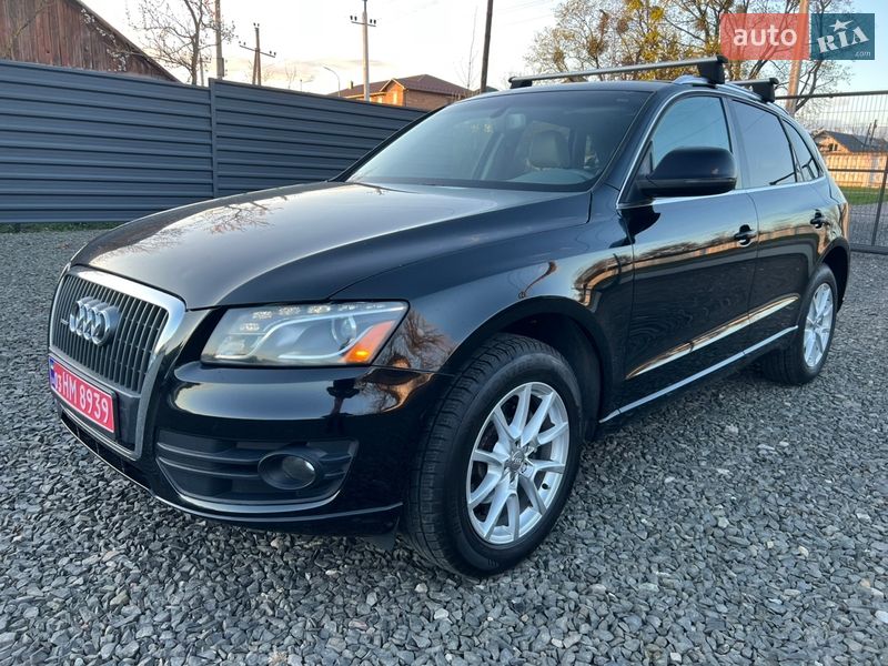 Позашляховик / Кросовер Audi Q5 2010 в Володимирі