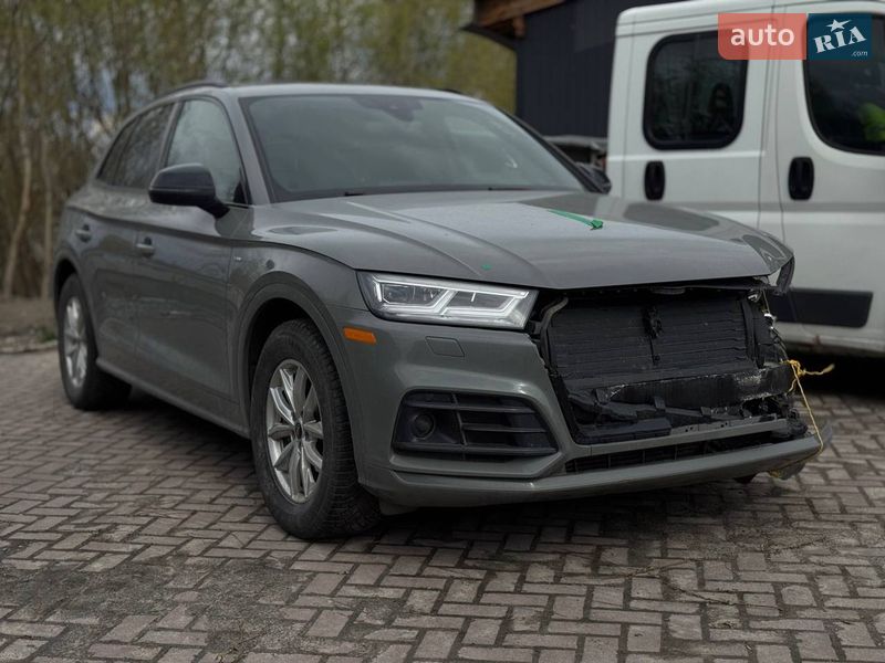 Позашляховик / Кросовер Audi Q5 2019 в Рівному