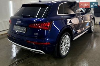 Позашляховик / Кросовер Audi Q5 2017 в Харкові