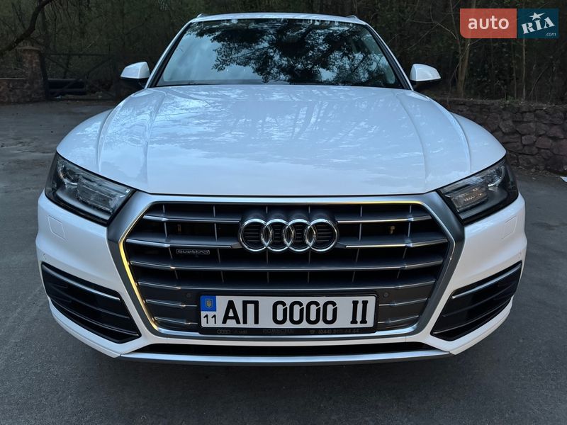 Внедорожник / Кроссовер Audi Q5 2018 в Киеве