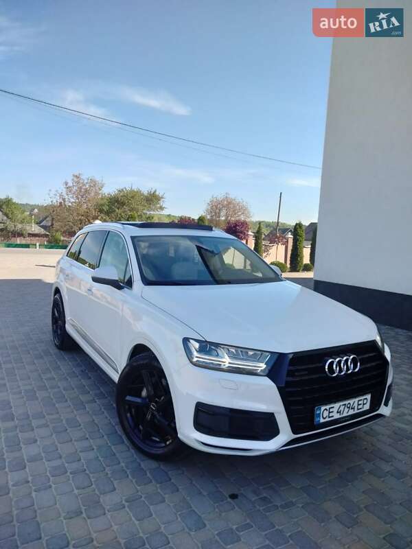 Внедорожник / Кроссовер Audi Q7 2016 в Черновцах