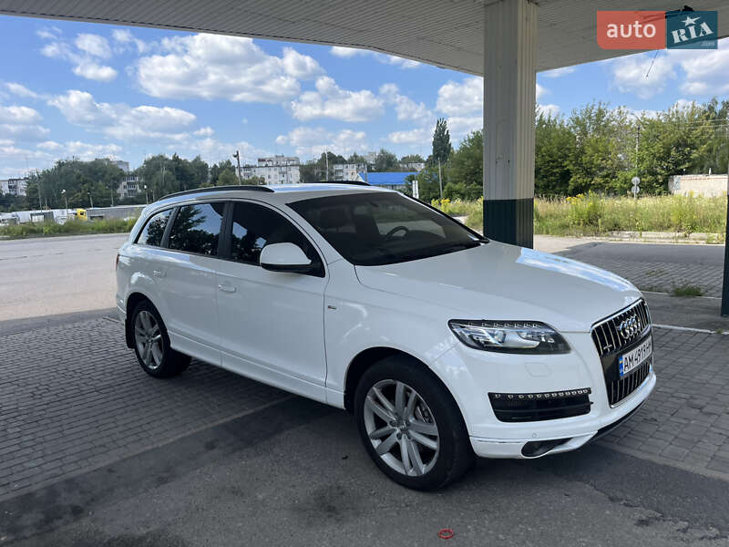 Внедорожник / Кроссовер Audi Q7 2011 в Житомире