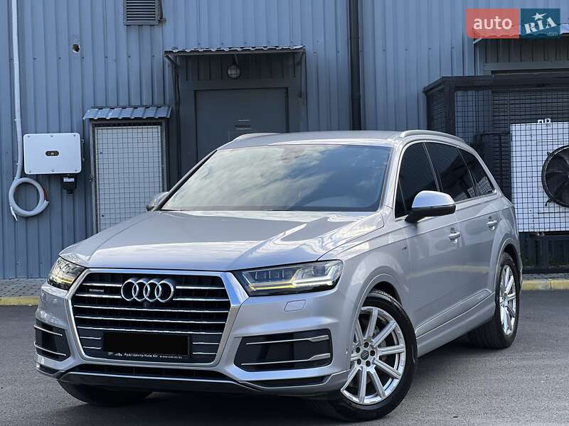 Внедорожник / Кроссовер Audi Q7 2015 в Ужгороде Внедорожник / Кроссовер Audi Q7 2015 в Ужгороде