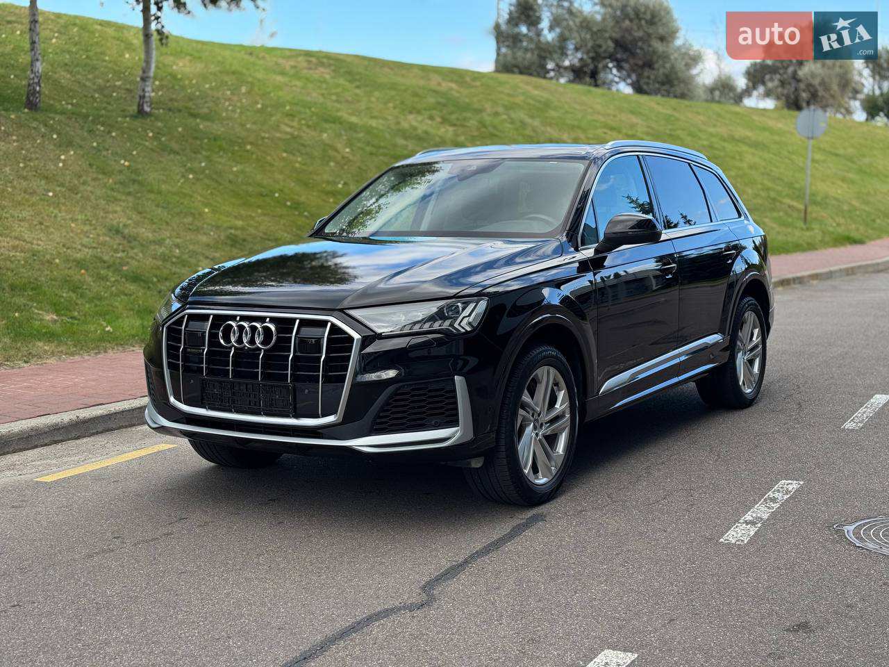 Audi Q7 2020 photo 4