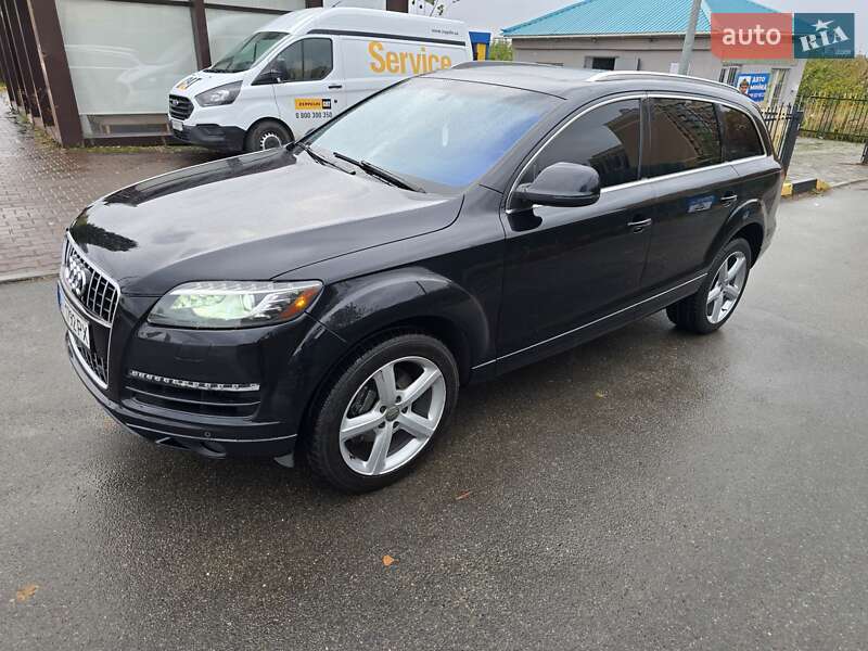 Внедорожник / Кроссовер Audi Q7 2013 в Киеве