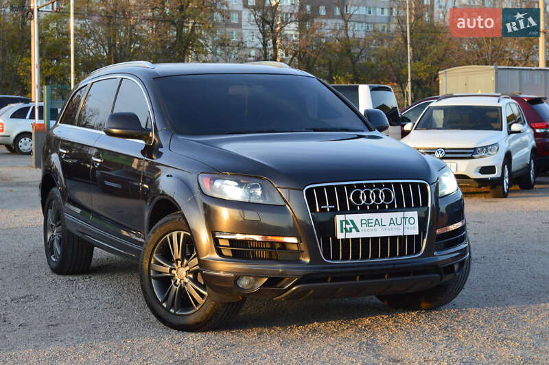 Внедорожник / Кроссовер Audi Q7 2010 в Кропивницком