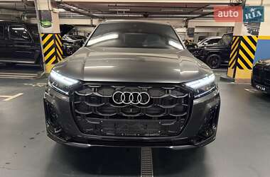 Внедорожник / Кроссовер Audi Q7 2024 в Киеве