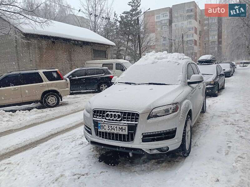 Внедорожник / Кроссовер Audi Q7 2013 в Львове Внедорожник / Кроссовер Audi Q7 2013 в Львове