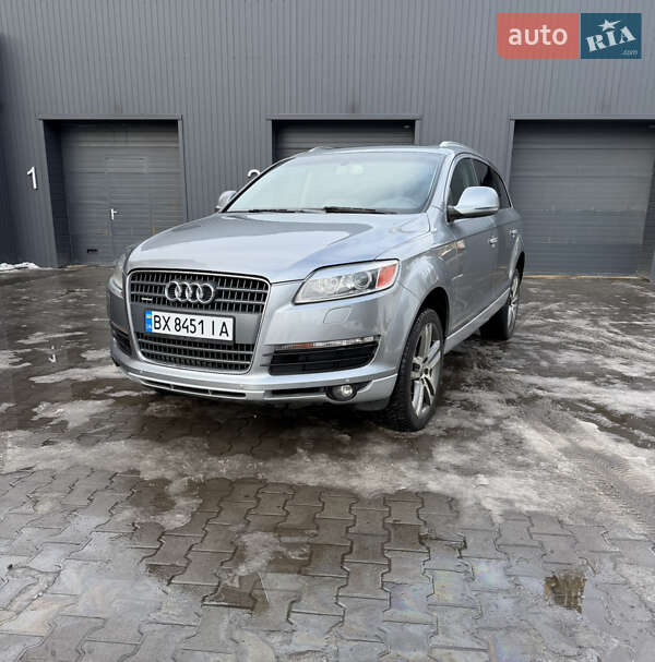 Внедорожник / Кроссовер Audi Q7 2007 в Хмельницком