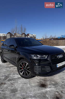 Внедорожник / Кроссовер Audi Q7 2017 в Ирпене Внедорожник / Кроссовер Audi Q7 2017 в Ирпене