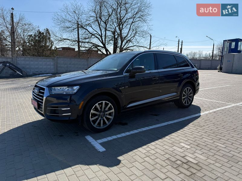 Внедорожник / Кроссовер Audi Q7 2017 в Николаеве
