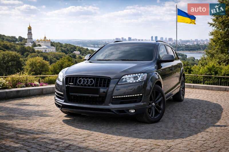 Внедорожник / Кроссовер Audi Q7 2013 в Виннице