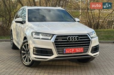 Внедорожник / Кроссовер Audi Q7 2017 в Львове