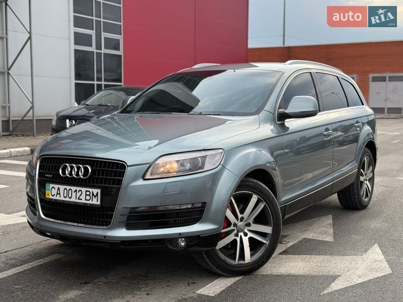 Позашляховик / Кросовер Audi Q7 2008 в Києві