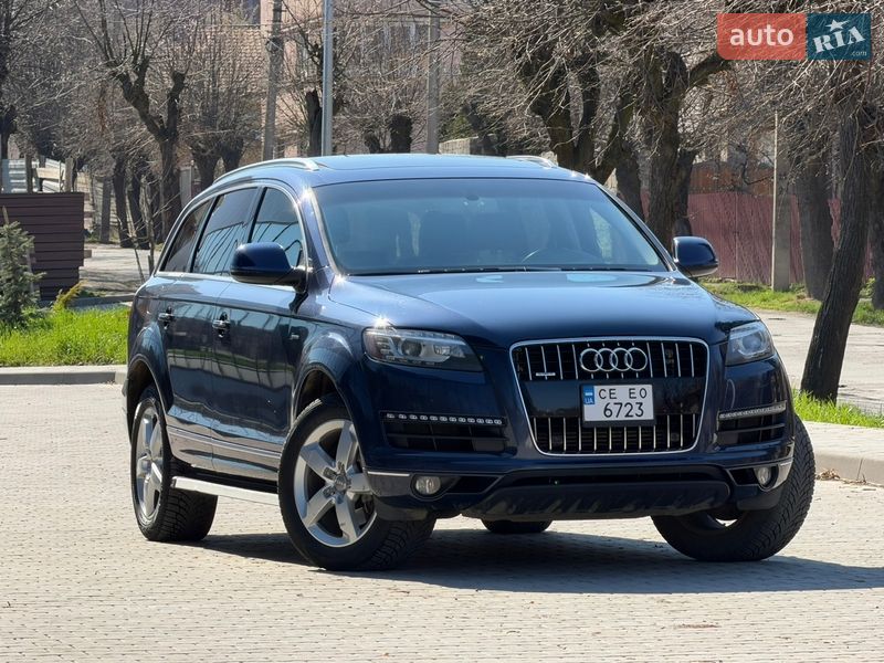 Внедорожник / Кроссовер Audi Q7 2013 в Черновцах
