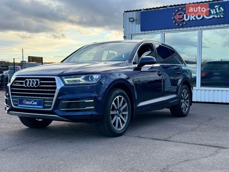 Внедорожник / Кроссовер Audi Q7 2019 в Киеве